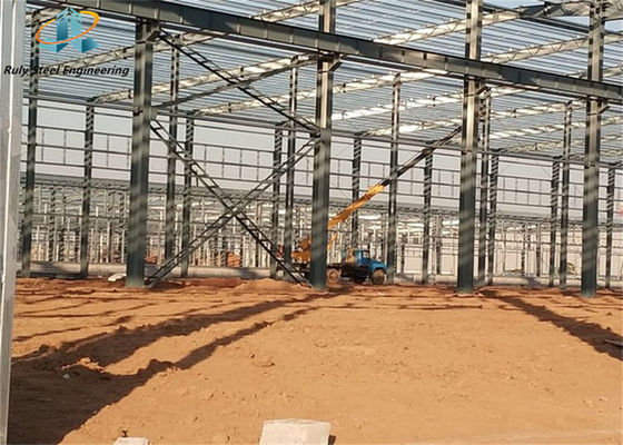 Q355b Стальная конструкция многопролетный склад / сборное здание / завод по производству шин