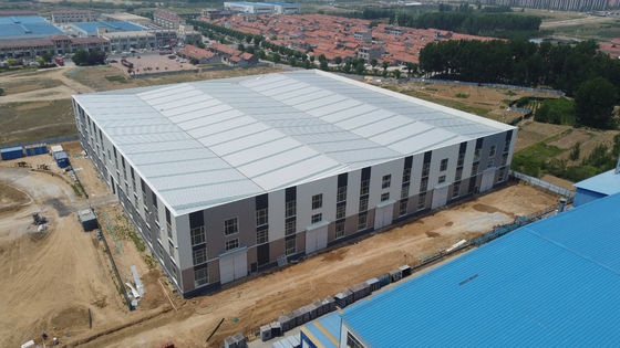 Q235B Структура из стали Строительство из стали с изоляционной панелью
